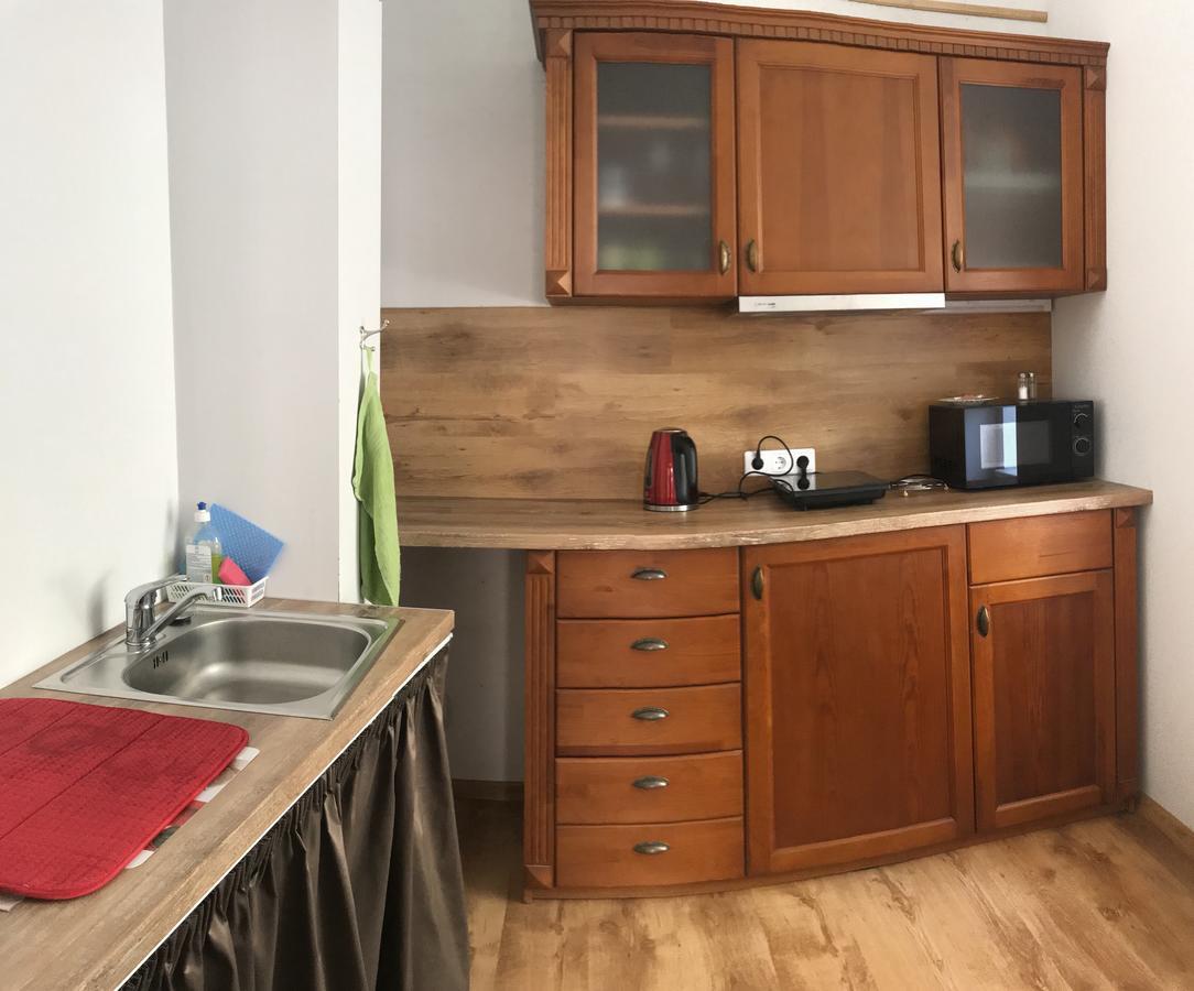 A1 Apartments With Free Parking Riga Ngoại thất bức ảnh